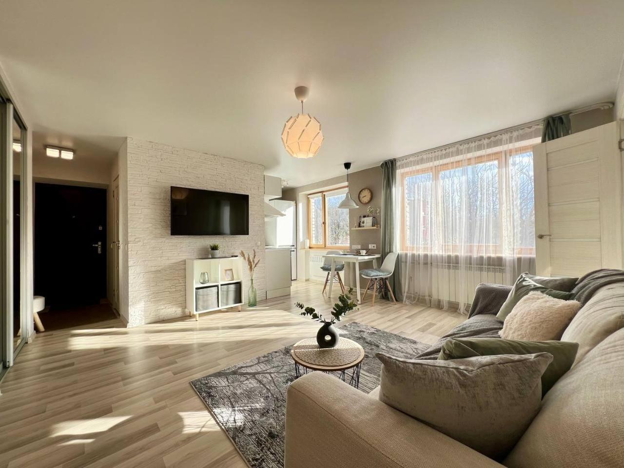 Comfort Apartment In Narva City Center ภายนอก รูปภาพ